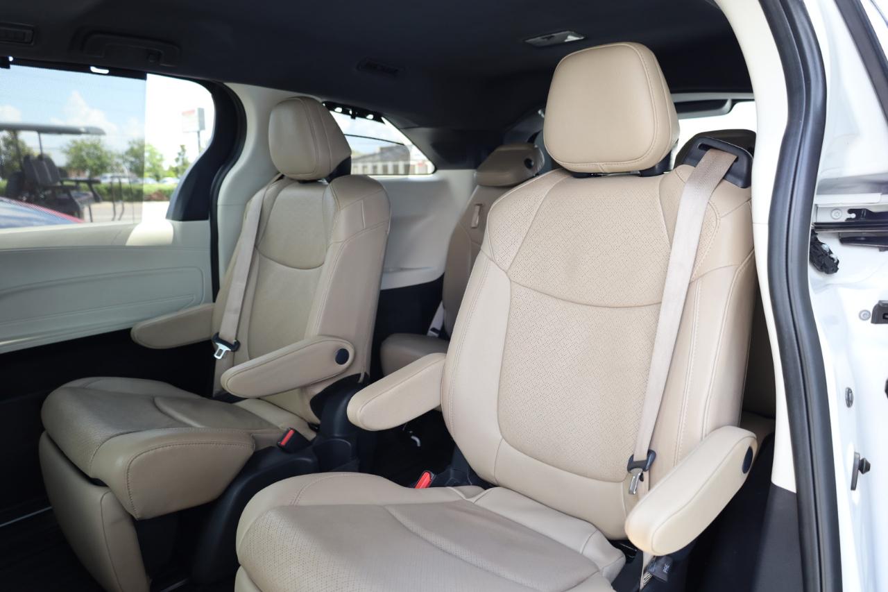 Toyota Sienna Limited FWD 7-Passenger (Natl) 2024
