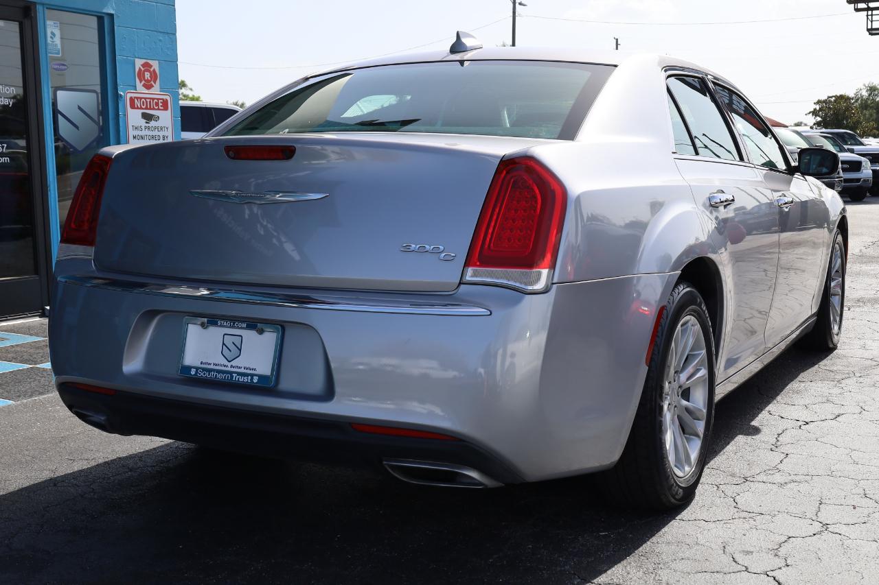 Chrysler 300 4dr Sdn 300C RWD 2016
