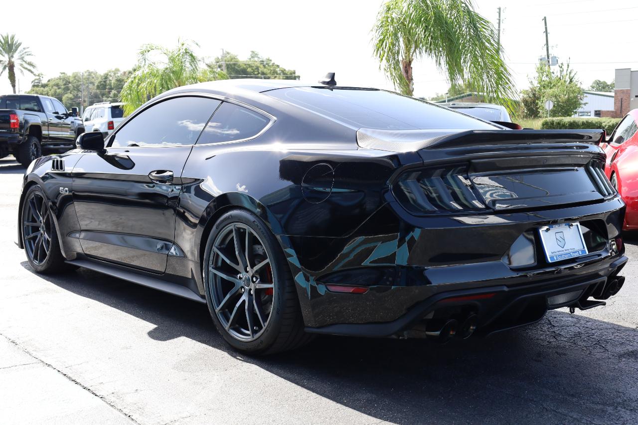 Ford Mustang GT Fastback 2021