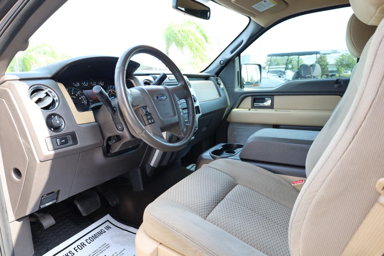 Ford F-150 2WD SuperCrew 145" XLT 2014