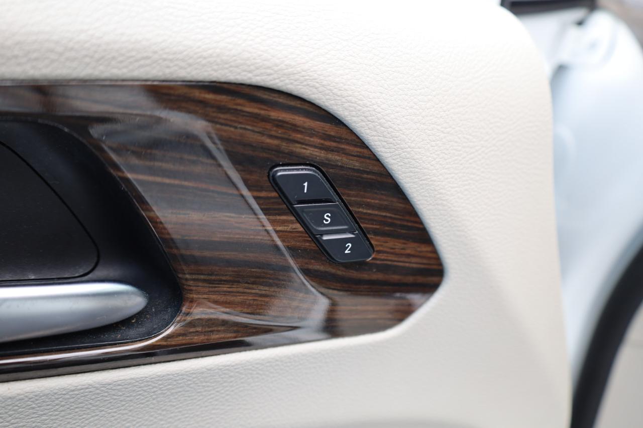 Chrysler Pacifica Limited FWD 2022