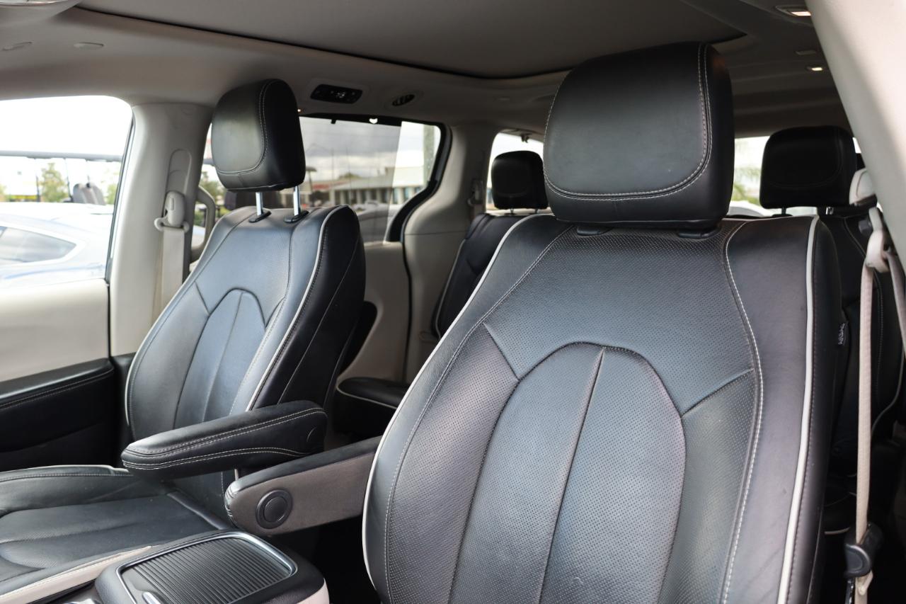 Chrysler Pacifica Limited FWD 2022