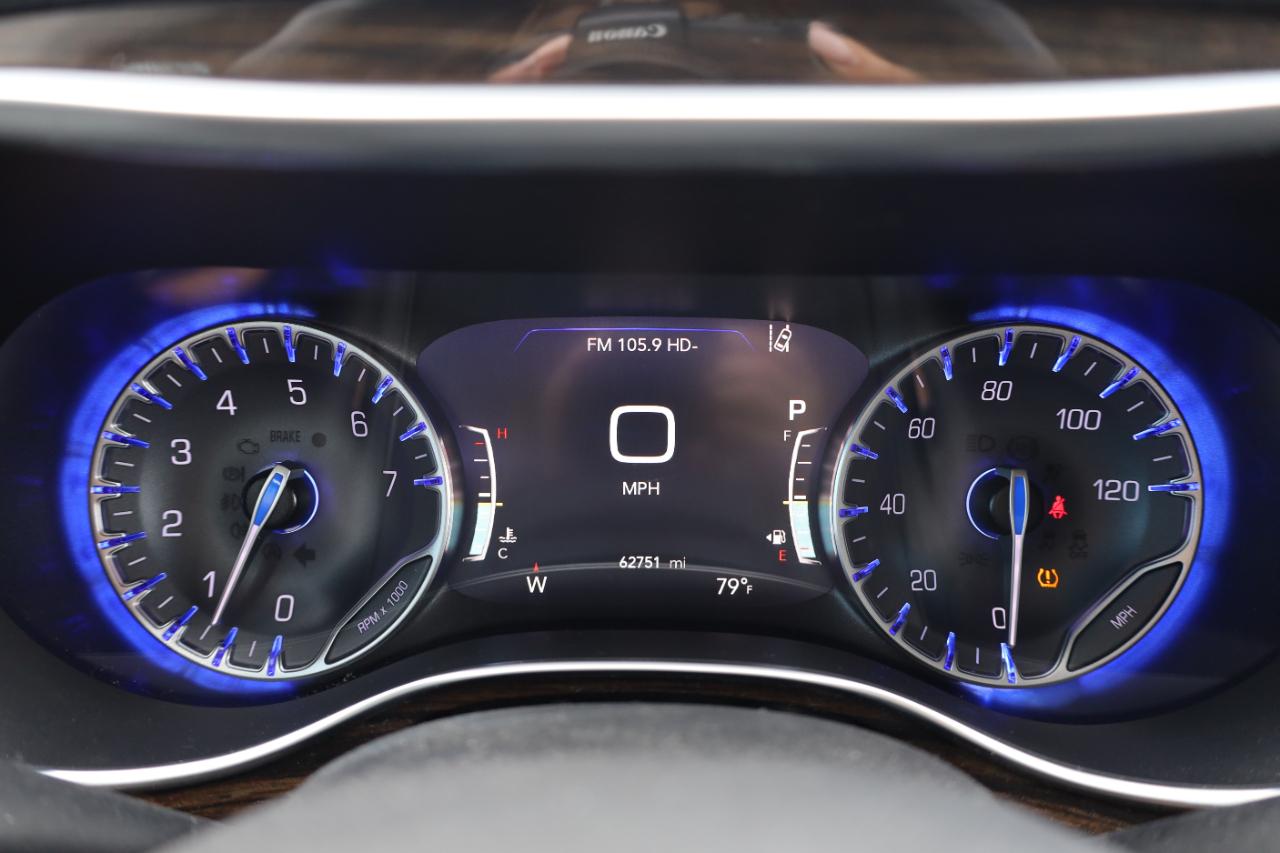 Chrysler Pacifica Limited FWD 2022
