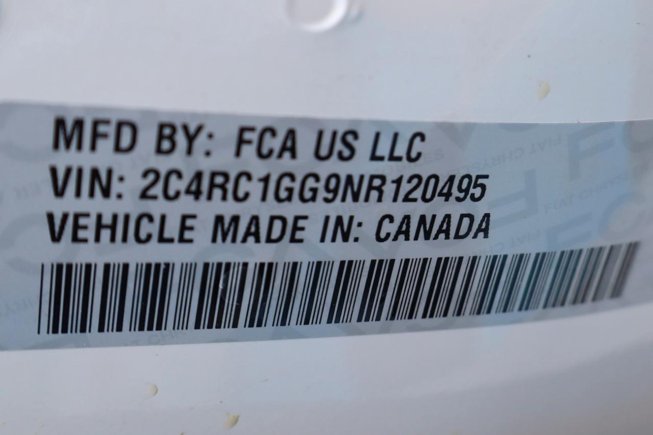 Chrysler Pacifica Limited FWD 2022