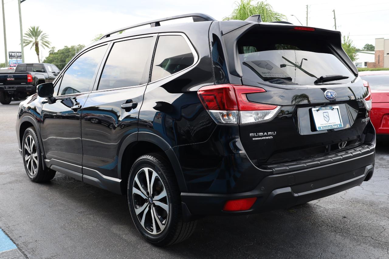 Subaru Forester Limited CVT 2021