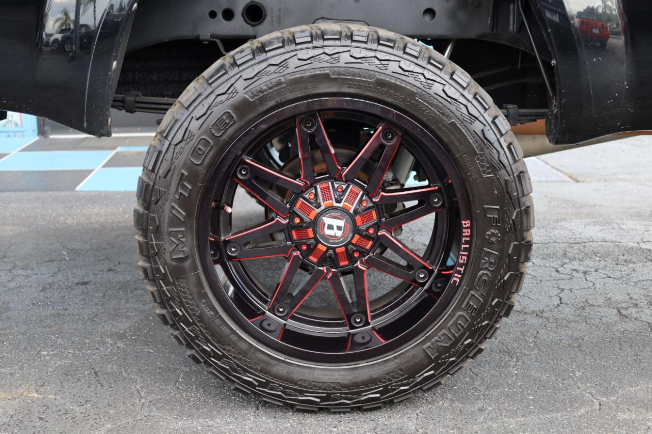 Nissan Frontier 4WD King Cab Auto SV 2013