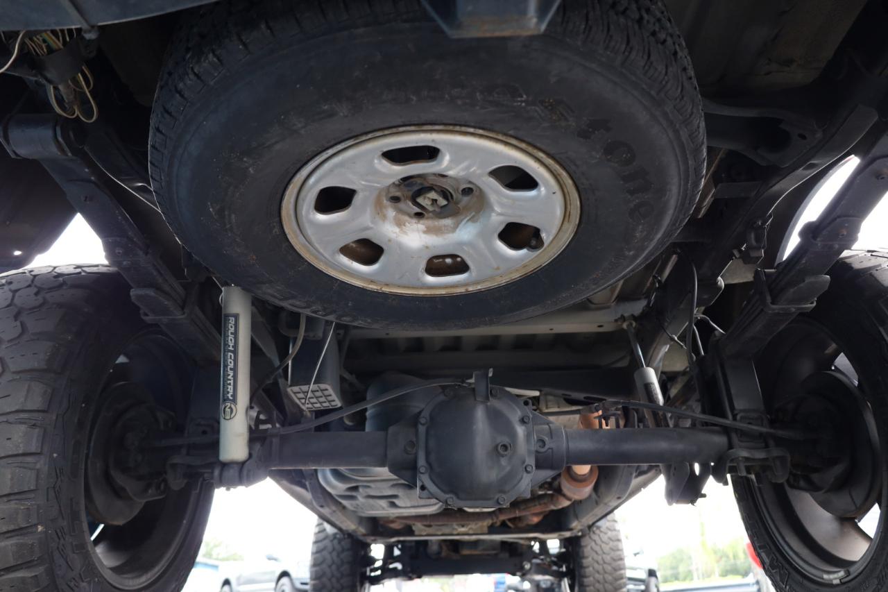 Nissan Frontier 4WD King Cab Auto SV 2013