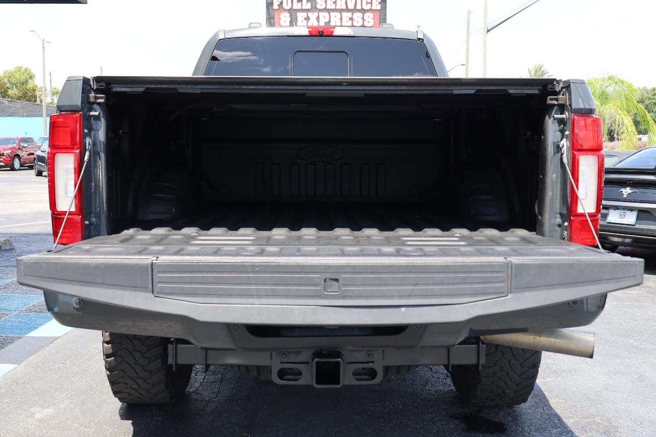Ford Super Duty F-250 SRW Lariat 4WD Crew Cab 6.75' Box 2021