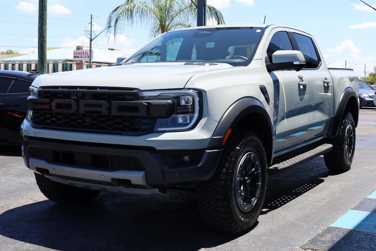 Ford Ranger Raptor 4WD SuperCrew 5' Box 2024