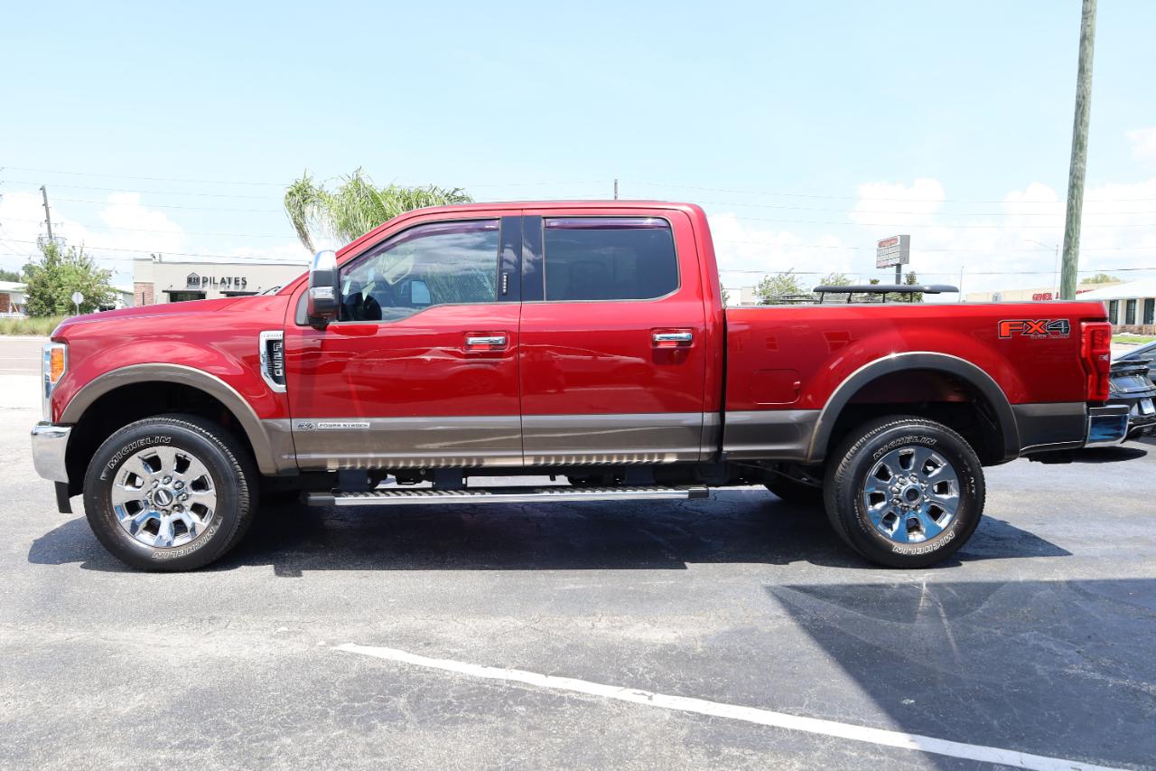 Ford Super Duty F-250 SRW Lariat 4WD Crew Cab 6.75' Box 2017
