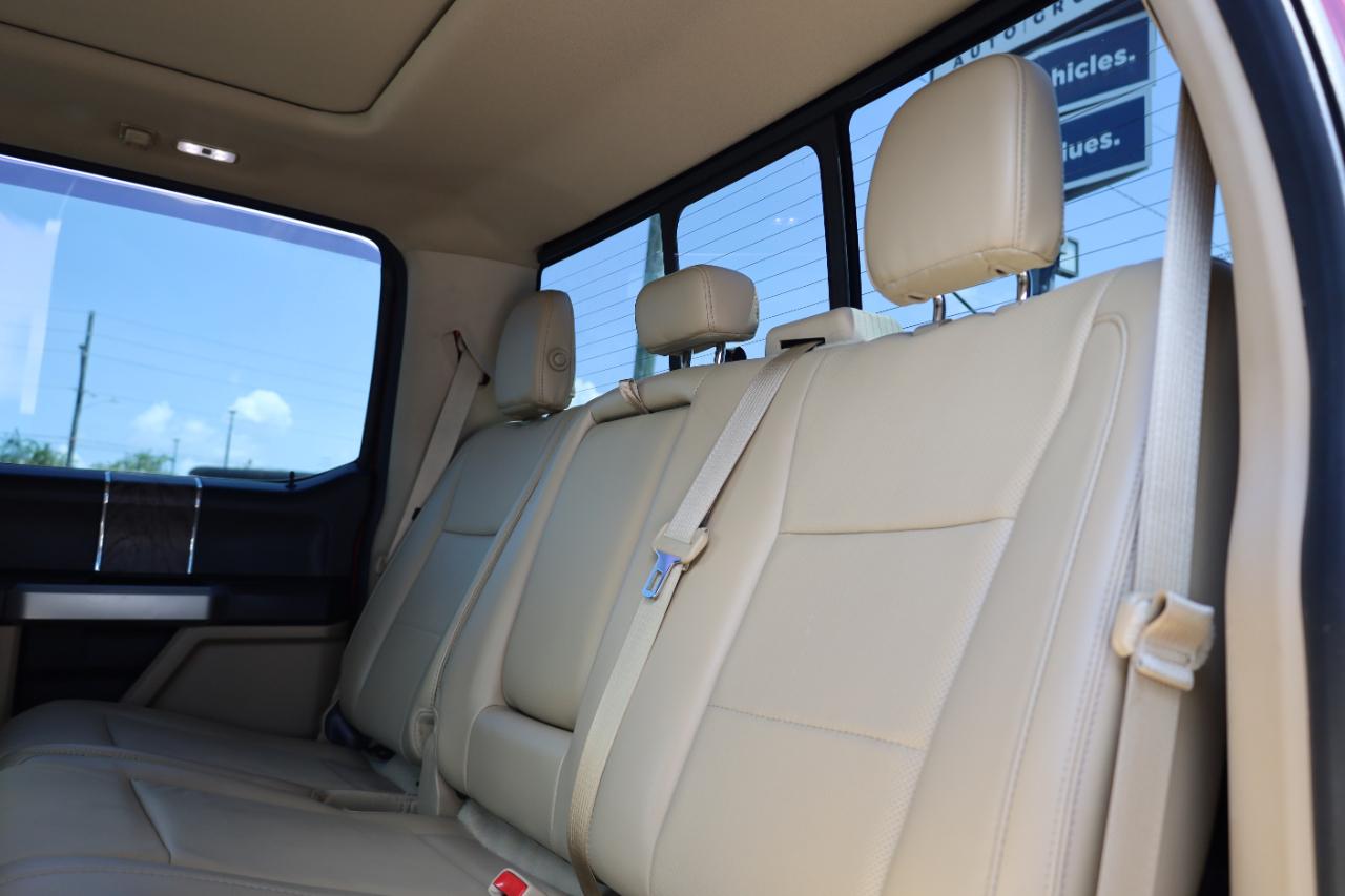 Ford Super Duty F-250 SRW Lariat 4WD Crew Cab 6.75' Box 2017