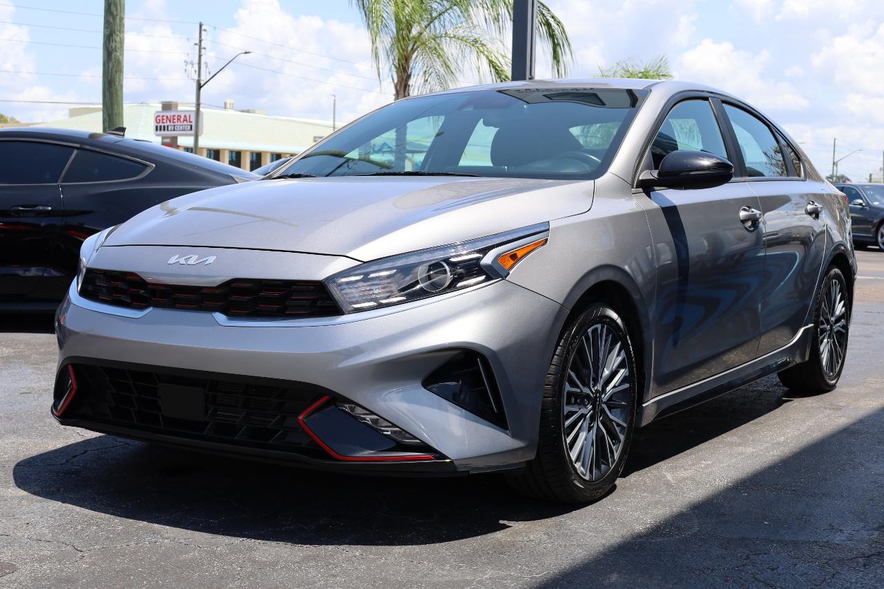 Kia Forte GT-Line IVT 2023