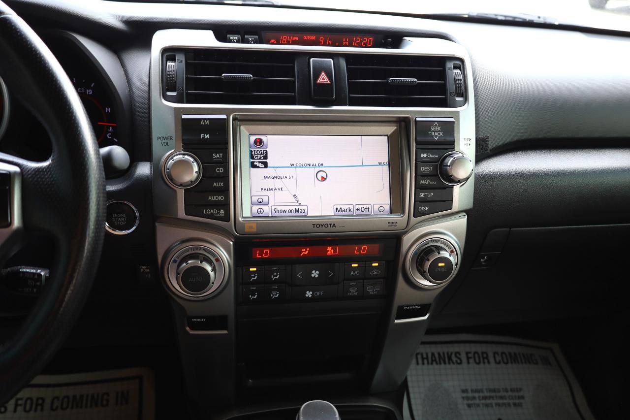 Toyota 4Runner RWD 4dr V6 Limited (Natl) 2013