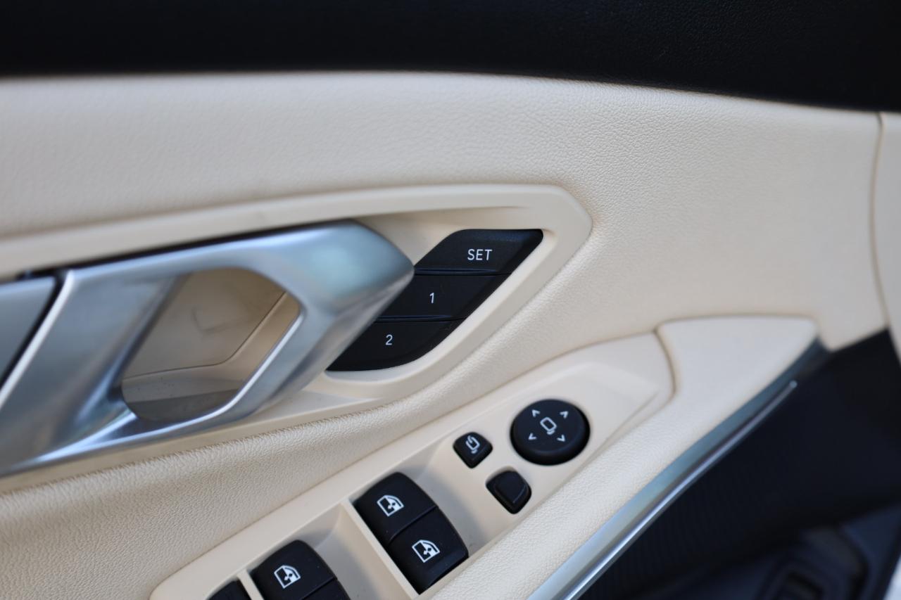 BMW 3 Series 330i xDrive Sedan North America 2021