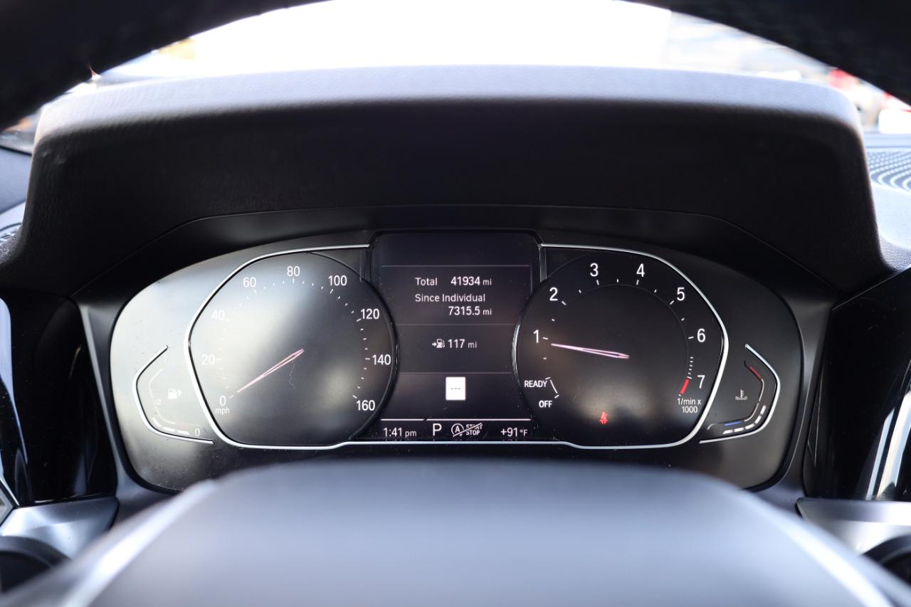 BMW 3 Series 330i xDrive Sedan North America 2021