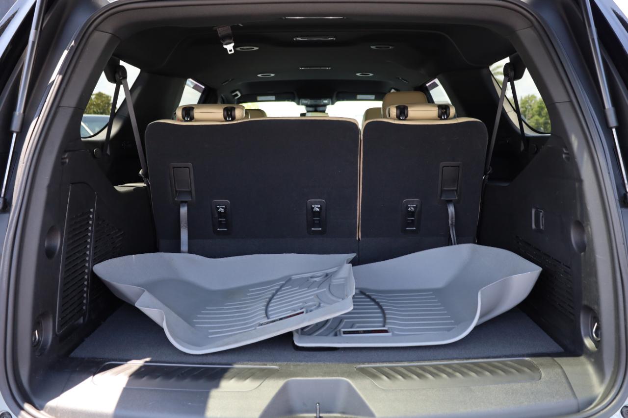 Chevrolet Suburban 2WD 4dr LS 2024