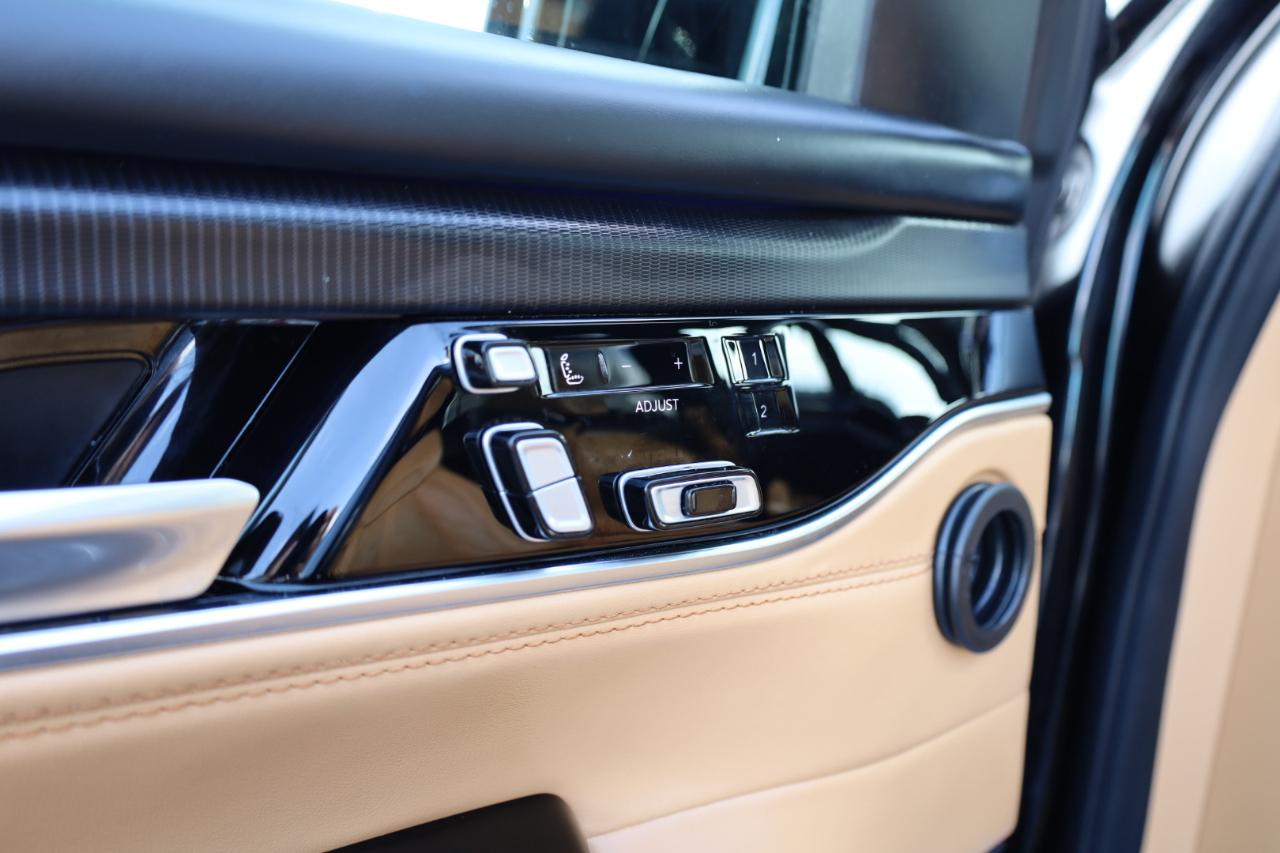 Jeep Grand Wagoneer Series III Obsidian 4x4 2025