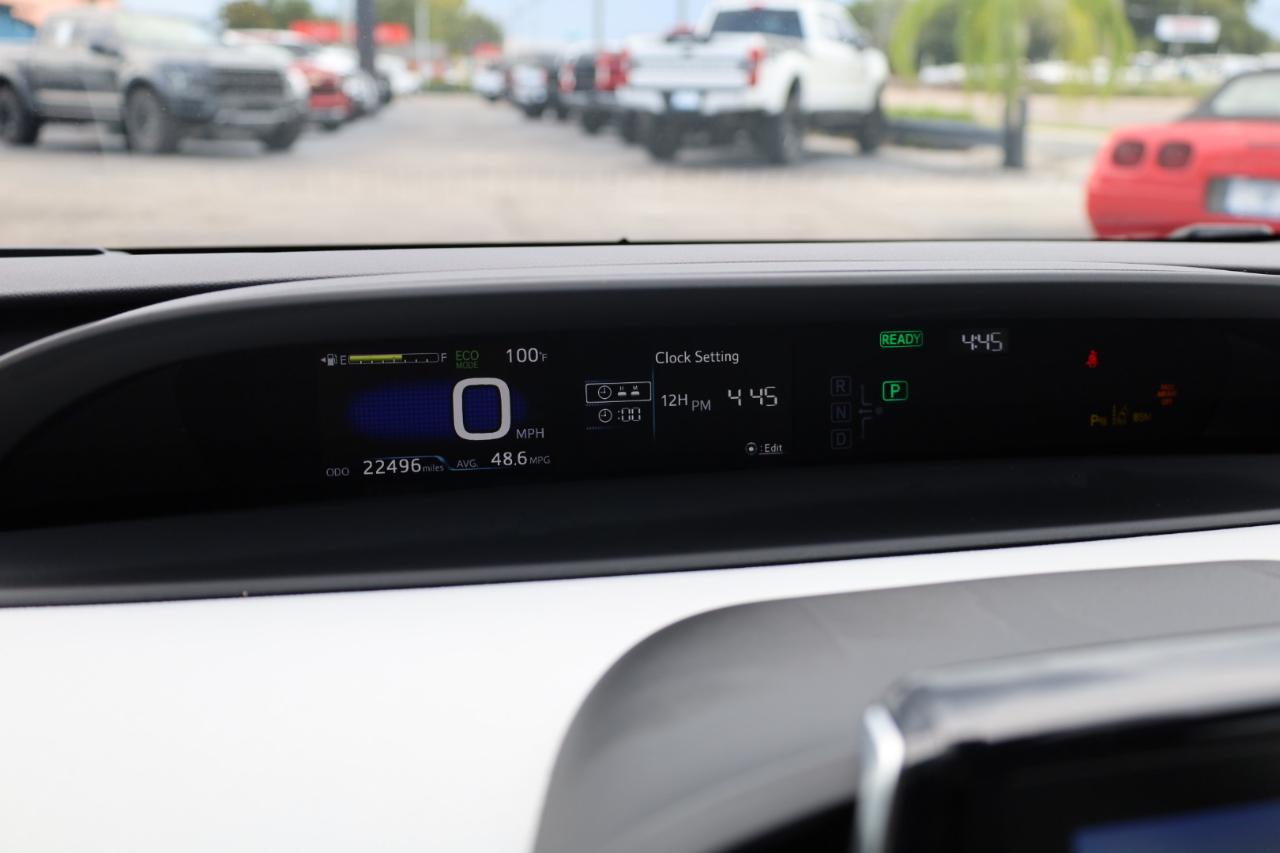 Toyota Prius Limited (Natl) 2019