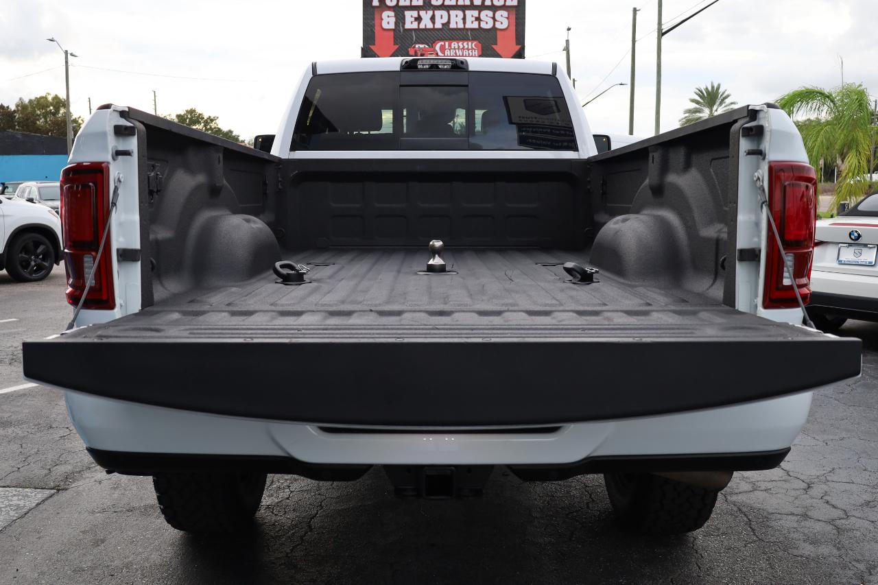 RAM 3500 Longhorn 4x4 Crew Cab 8' Box 2025