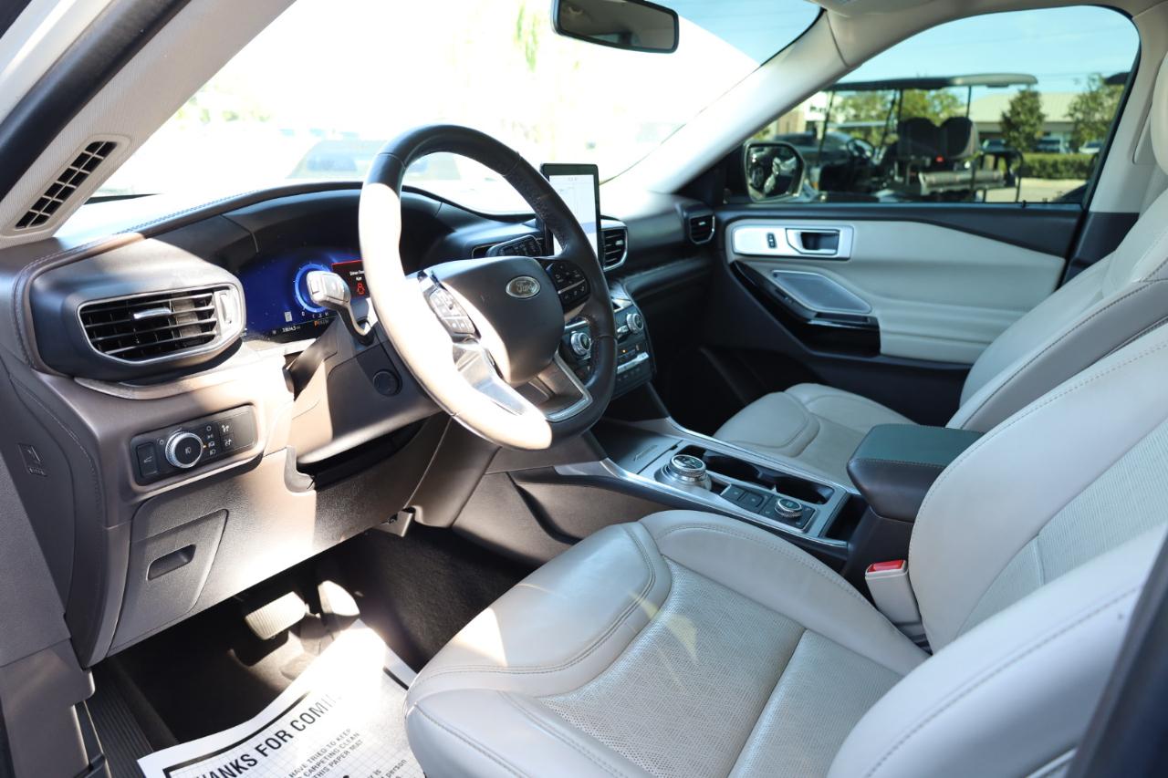 Ford Explorer Platinum 4WD 2021