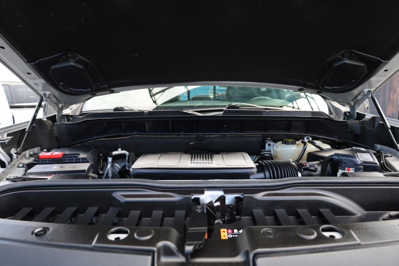 Chevrolet Silverado 1500 4WD Crew Cab 147" RST 2020