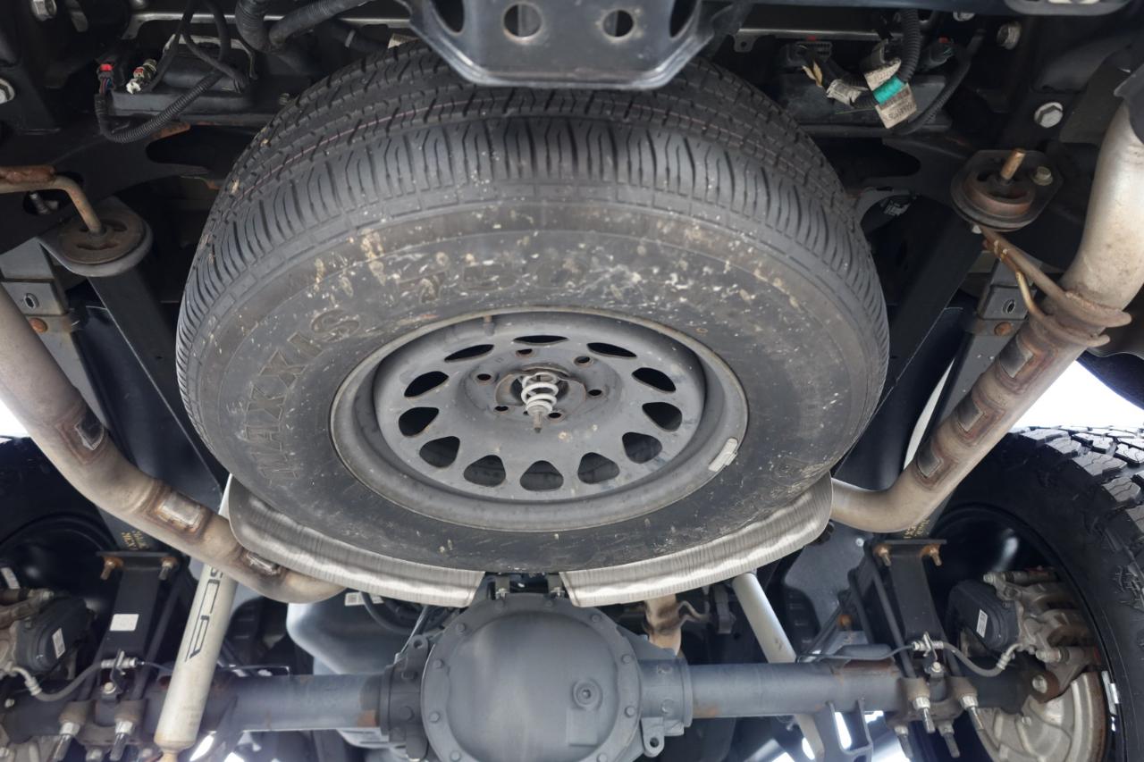 Chevrolet Silverado 1500 4WD Crew Cab 147" RST 2020