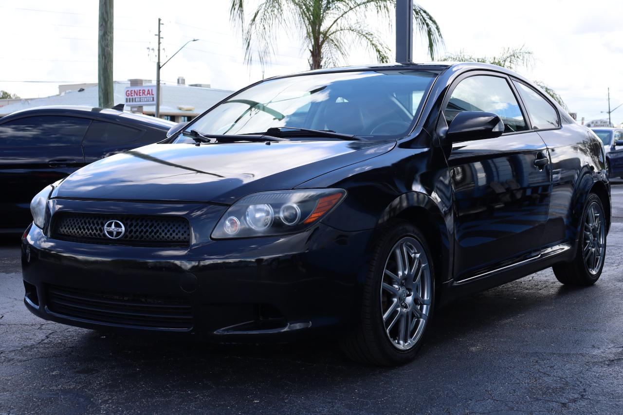 Scion tC 2dr HB Man (Natl) 2009