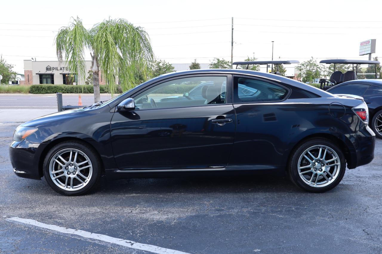 Scion tC 2dr HB Man (Natl) 2009