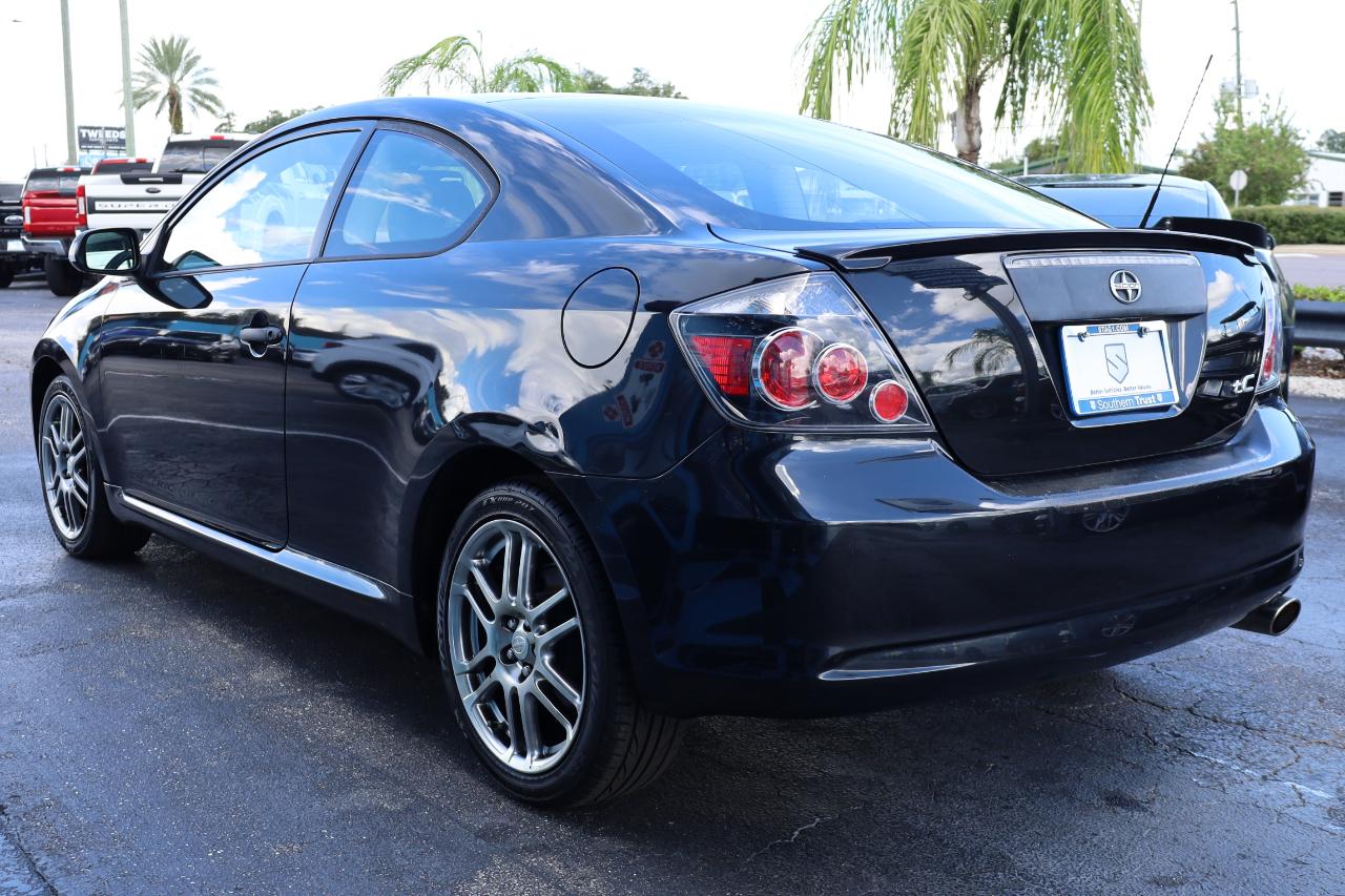 Scion tC 2dr HB Man (Natl) 2009