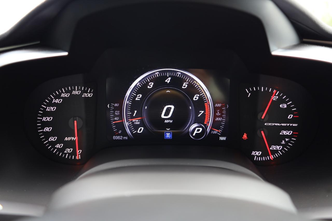 Chevrolet Corvette 2dr Grand Sport Cpe w/2LT 2017