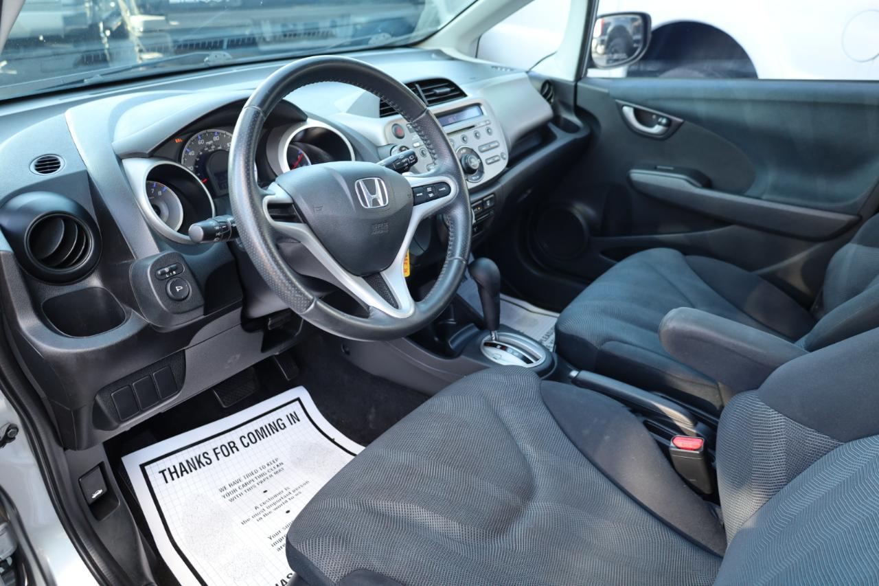 Honda Fit 5dr HB Auto Sport 2010