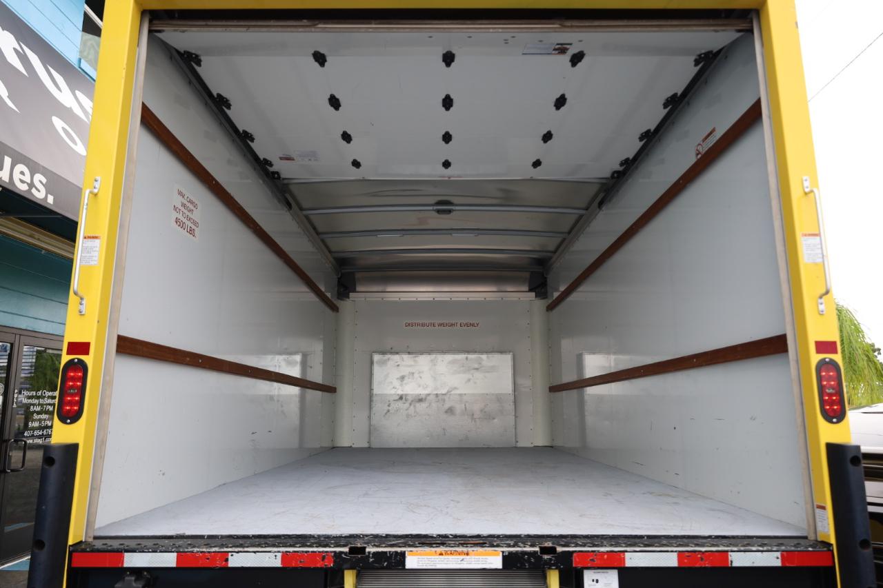 Ford E-Series Cutaway E-350 SRW 138" WB 2022