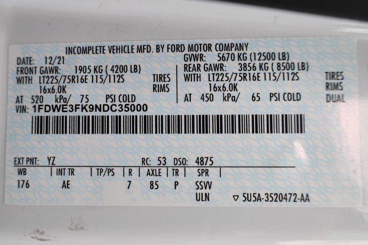 Ford E-Series Cutaway E-350 SRW 138" WB 2022
