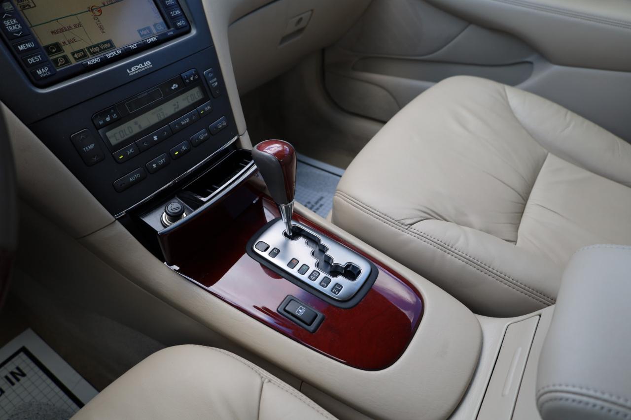Lexus ES 330 4dr Sdn 2004