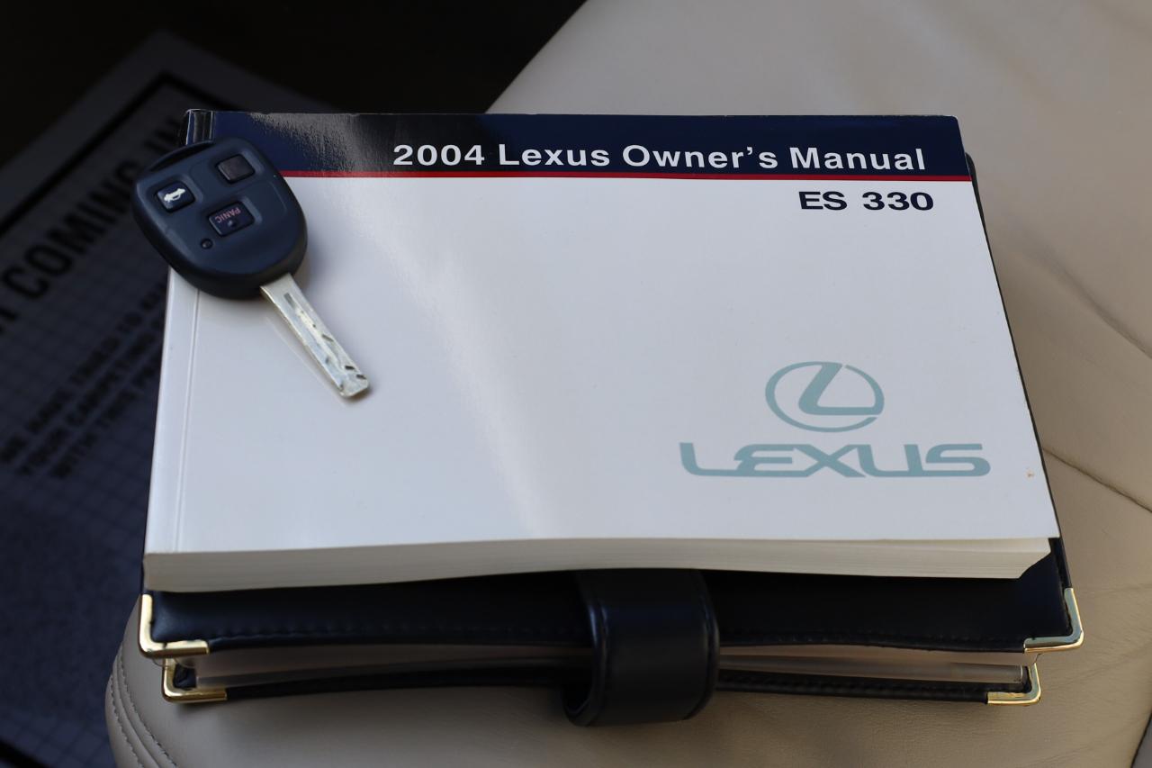 Lexus ES 330 4dr Sdn 2004
