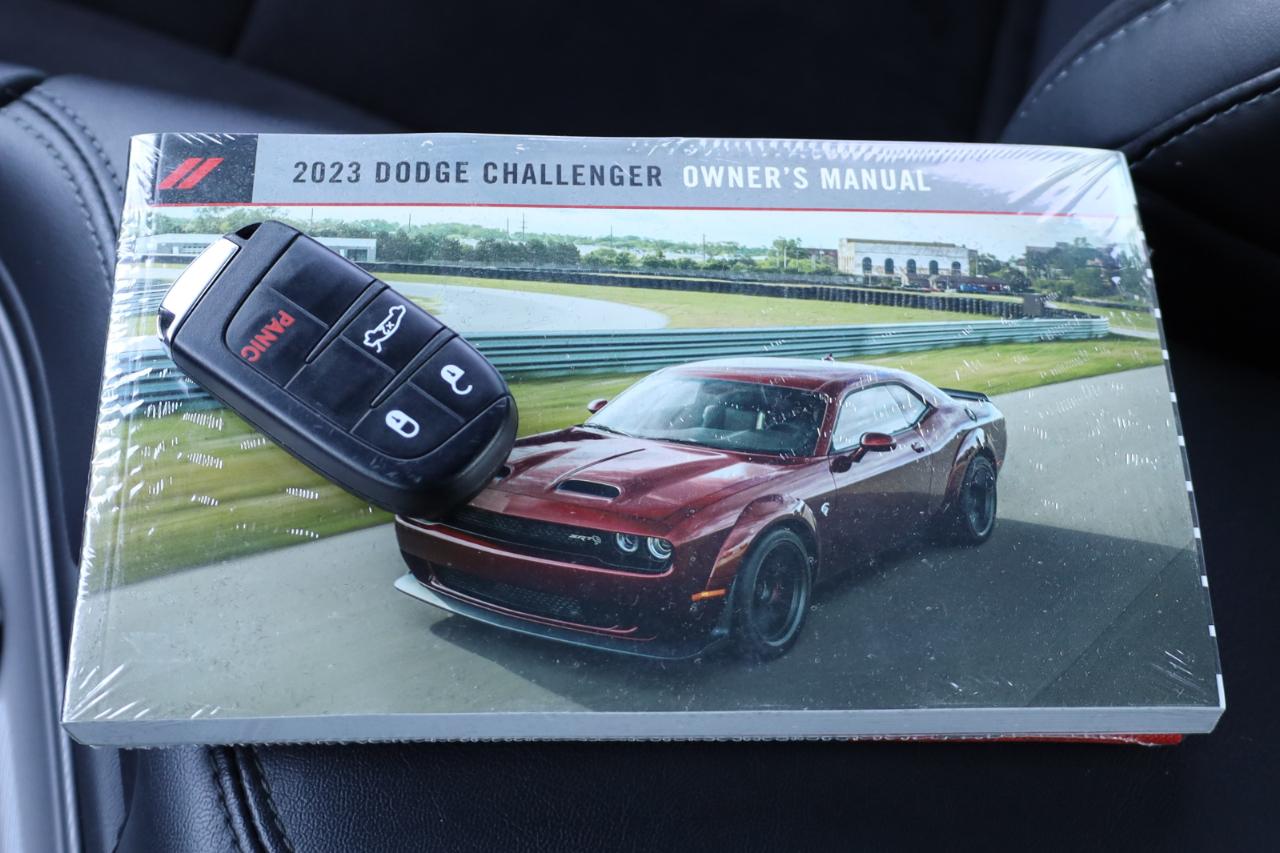 Dodge Challenger R/T Scat Pack RWD 2023