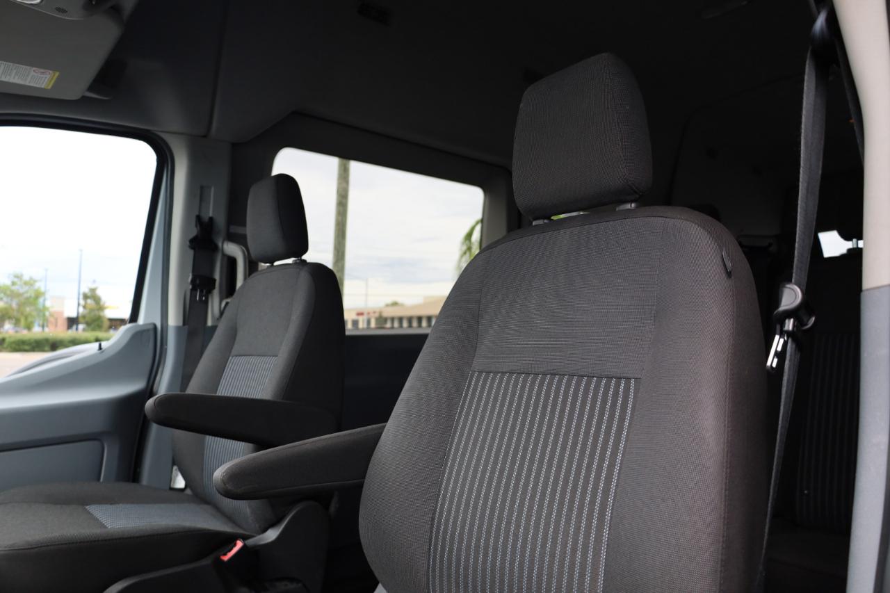 Ford Transit Passenger Wagon T-350 148" EL High Roof XLT Sliding RH Dr DRW 2019