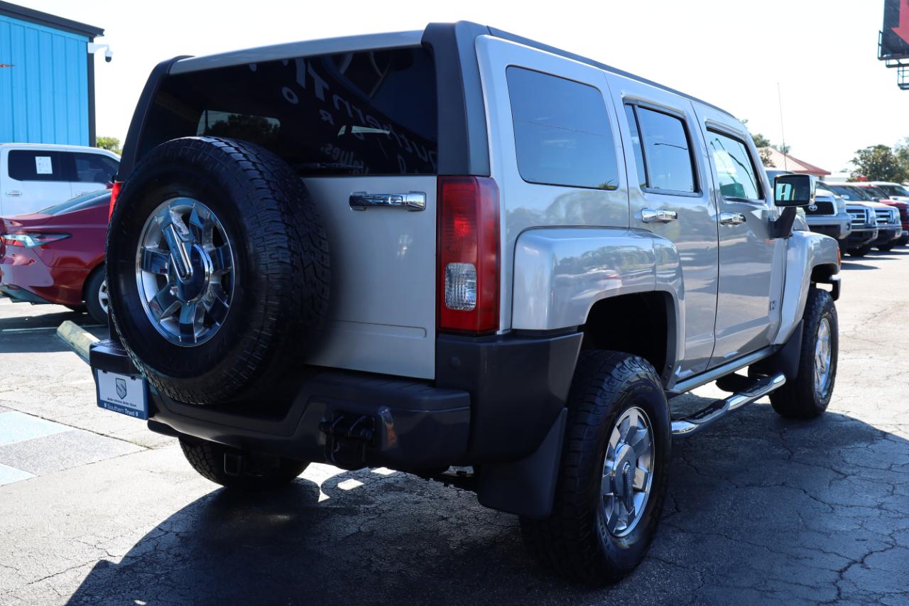 HUMMER H3 4WD 4dr SUV Luxury 2008