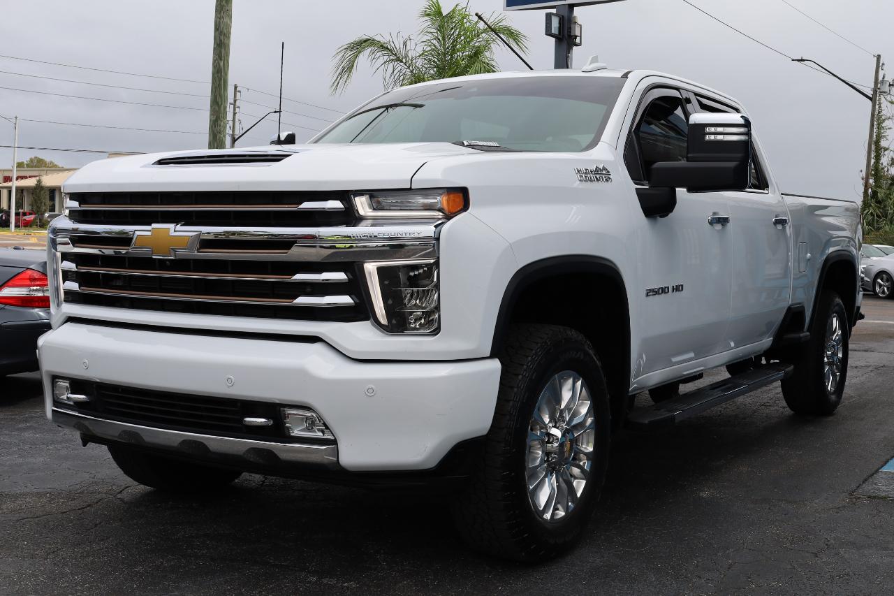 Chevrolet Silverado 2500HD 4WD Crew Cab 159" High Country 2022