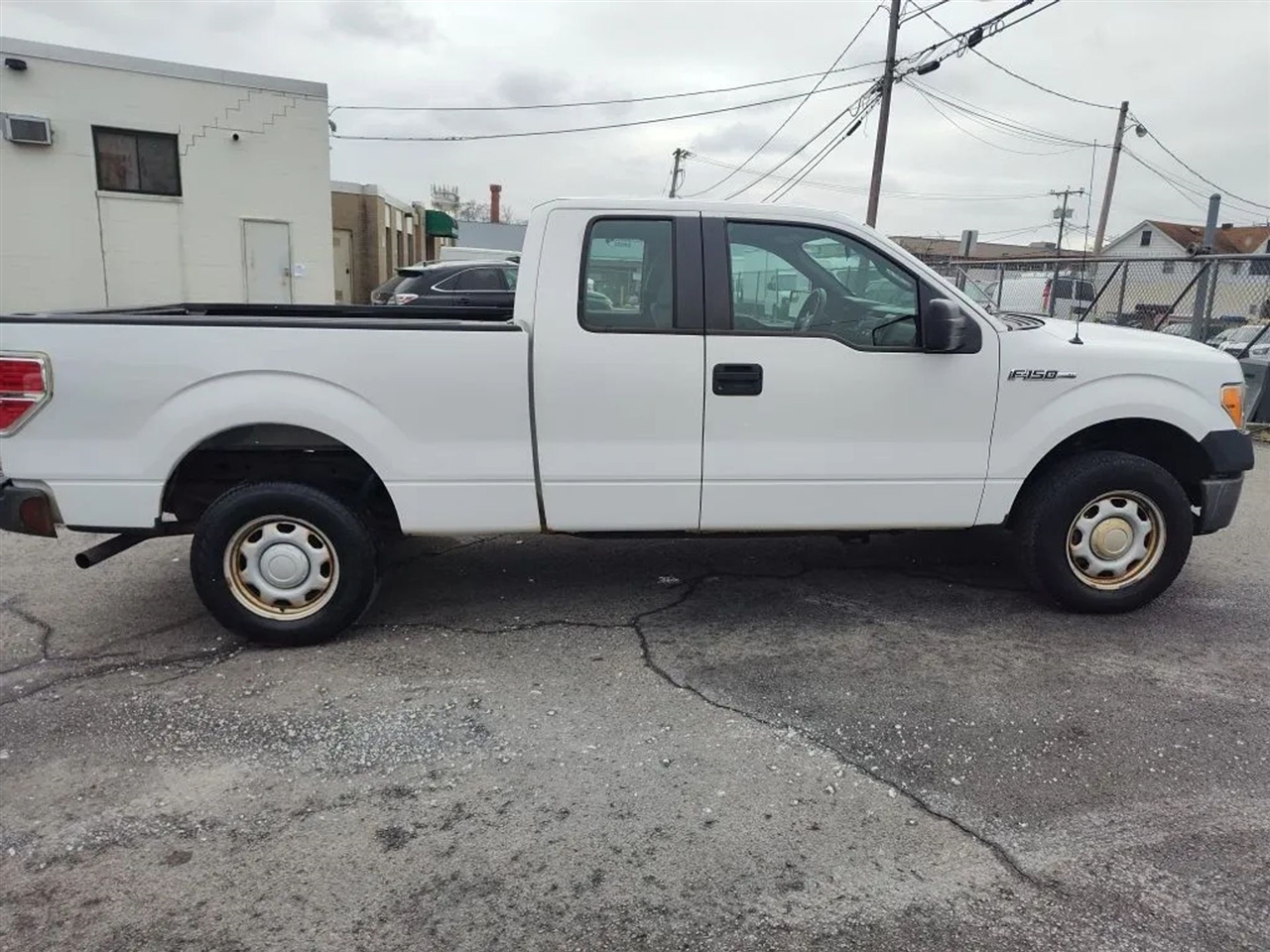 Ford F-150 XL SuperCab 6.5-ft. Bed 4WD 2012 Ford F-150 XL SuperCab 6.5-ft. Bed 4WD 2012