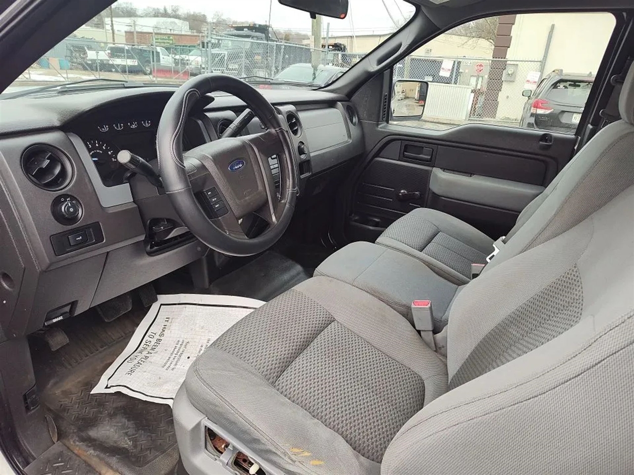 Ford F-150 XL SuperCab 6.5-ft. Bed 4WD 2012 Ford F-150 XL SuperCab 6.5-ft. Bed 4WD 2012