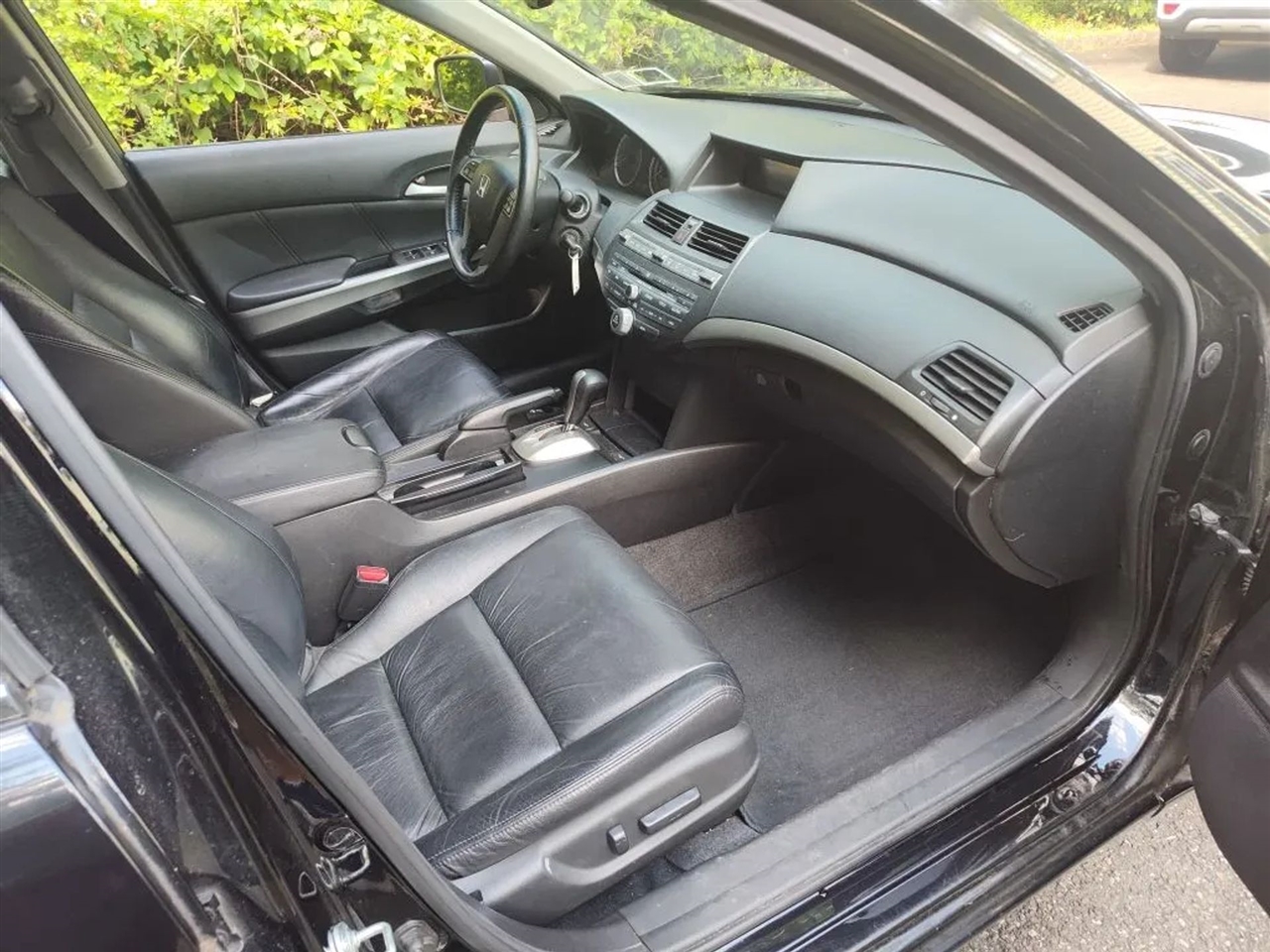 Honda Accord EX-L V-6 Sedan AT 2010 Honda Accord EX-L V-6 Sedan AT 2010