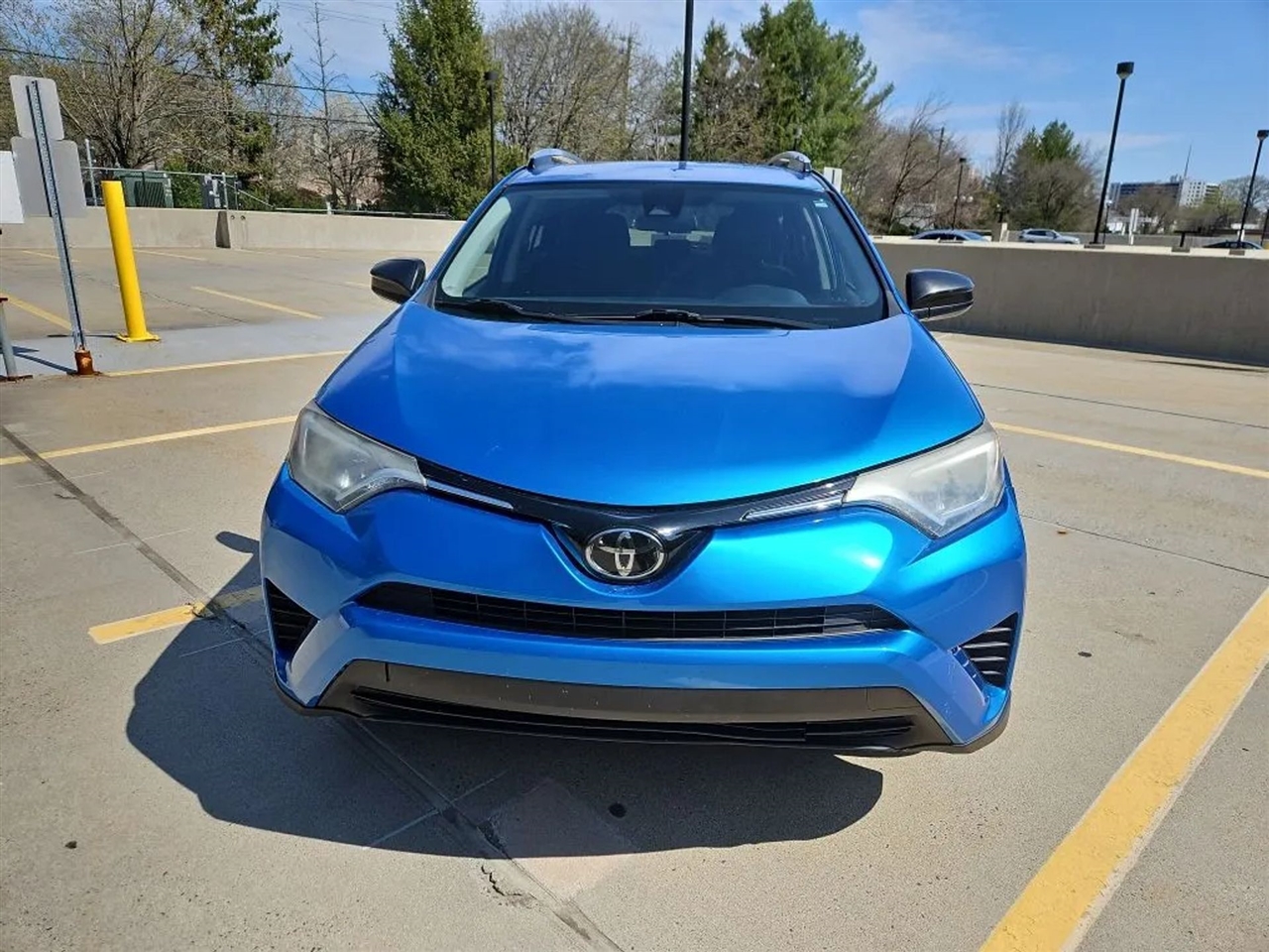 Toyota RAV4 LE AWD 2017 Toyota RAV4 LE AWD 2017