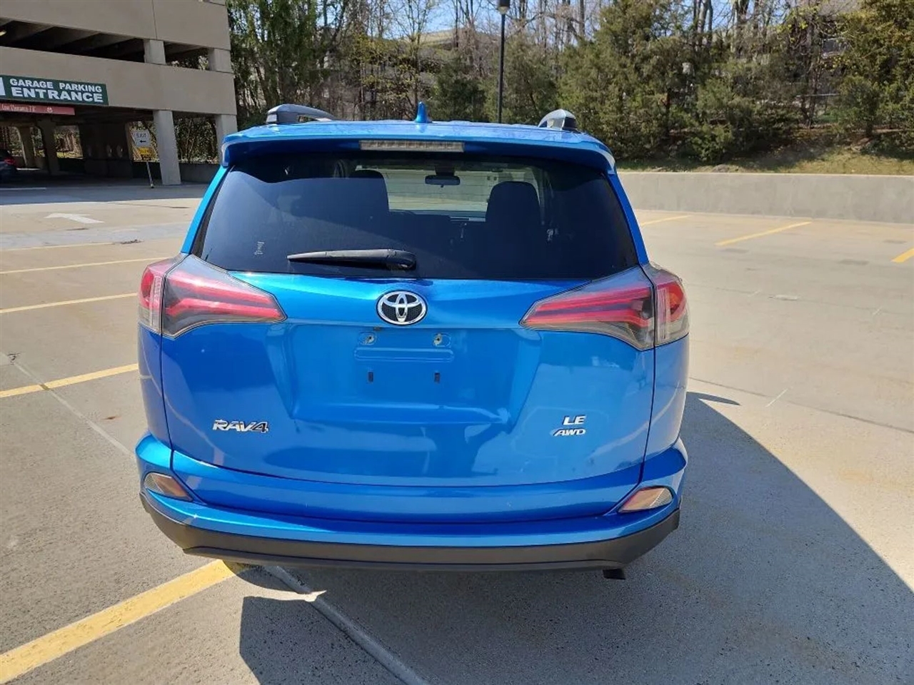 Toyota RAV4 LE AWD 2017 Toyota RAV4 LE AWD 2017