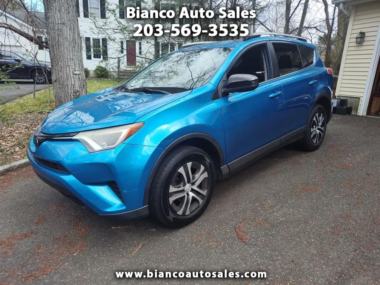Toyota RAV4 LE AWD 2017 Toyota RAV4 LE AWD 2017