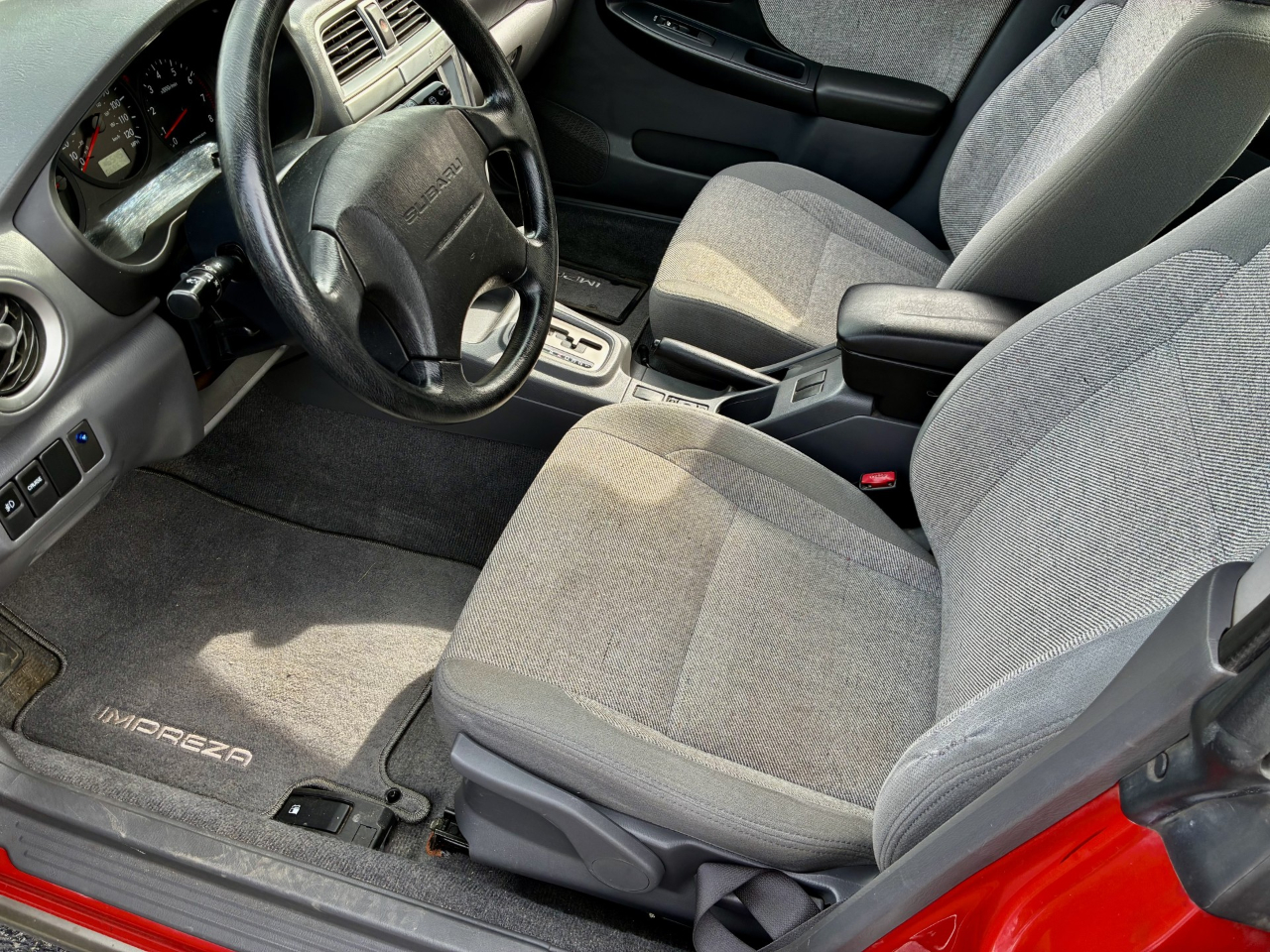 2004 Subaru Impreza Outback photo 3