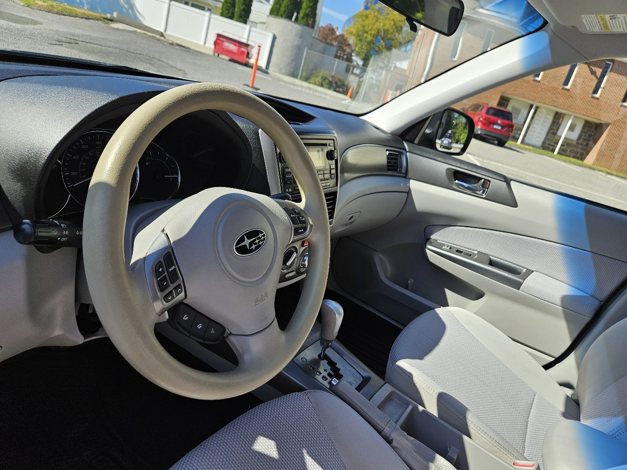2013 Subaru Forester 2.5X Premium photo 9