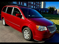 2010 Chrysler Town & Country  2010 Chrysler Town & Country