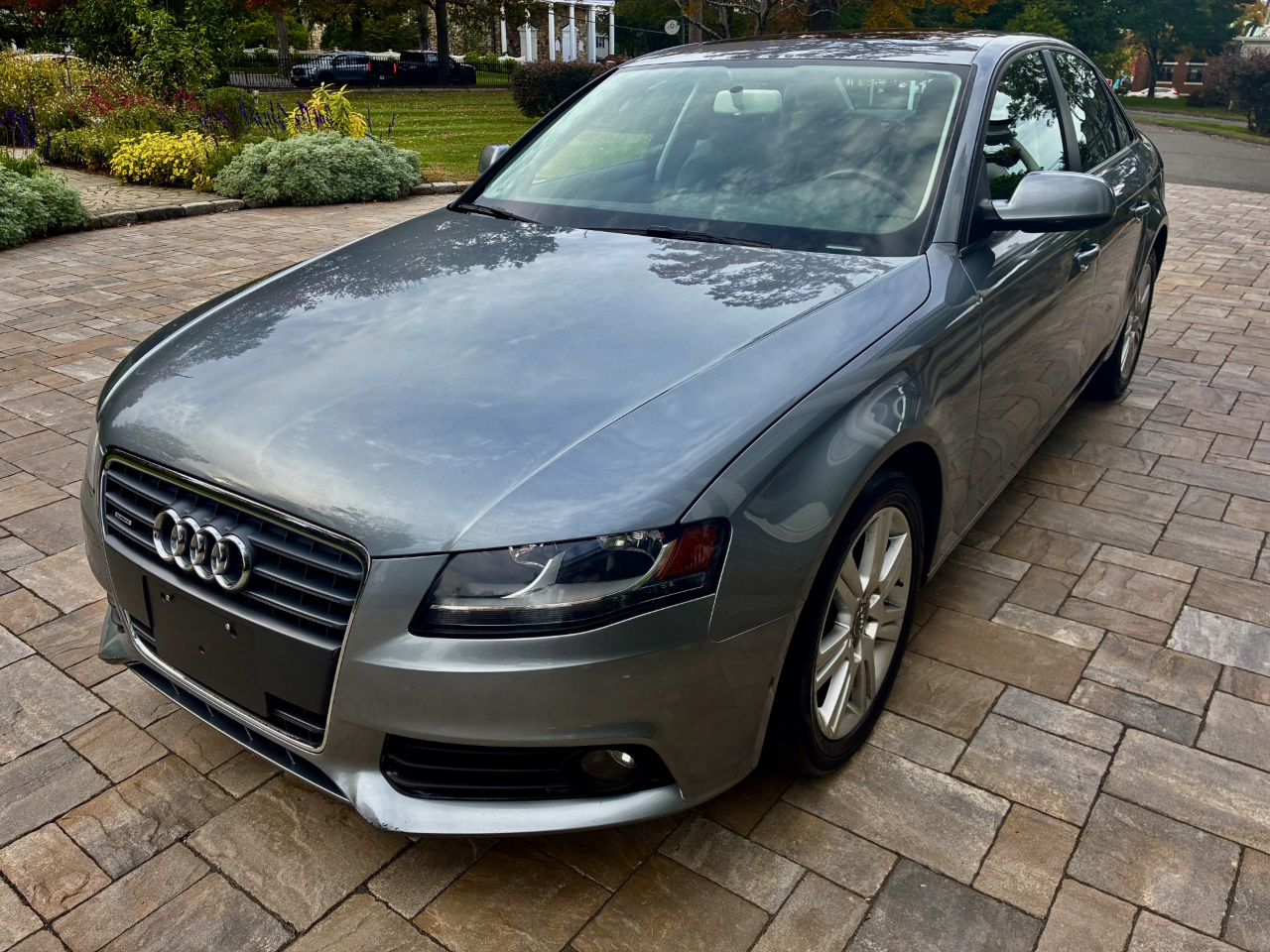 Audi A4 2.0T Sedan quattro Manual 2010 Audi A4 2.0T Sedan quattro Manual 2010