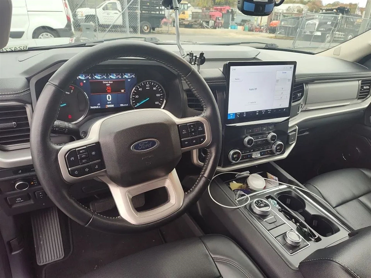 Ford Expedition MAX XLT 4WD 2024 Ford Expedition MAX XLT 4WD 2024